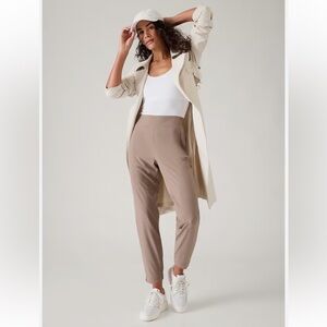 Brooklyn Heights High Rise Jogger